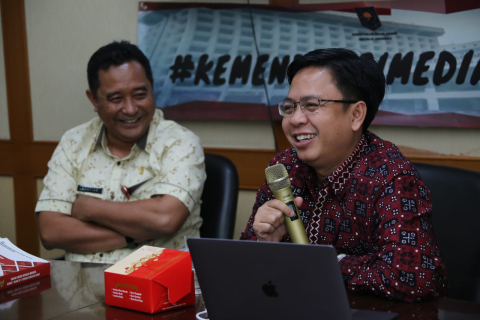 Nasional