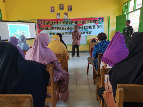 Satgas TMMD Beri Penyuluhan Tentang Kerukunan Hidup antar Umat Beragama