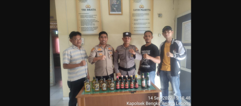 Polsek Bengko Amankan Miras di 2 Warung Manisan