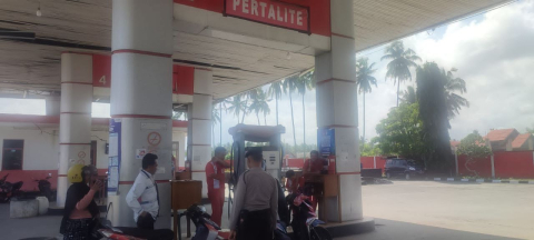 Babinkamtibmas Polsek Kaur Selatan Patroli KRYD Dalam Rangka Pengawasan Kamtibmas