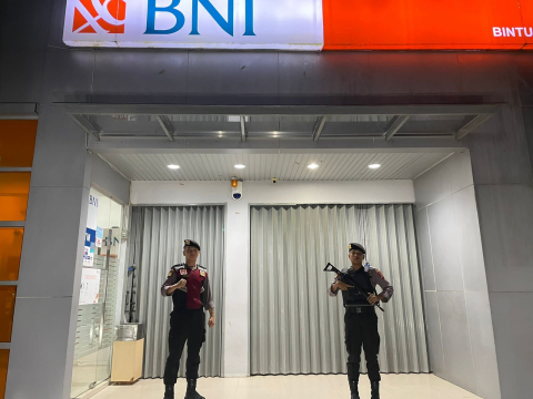 Dini Hari, Personel Sat Samapta Polres Kaur Patroli Cek Objek Vital