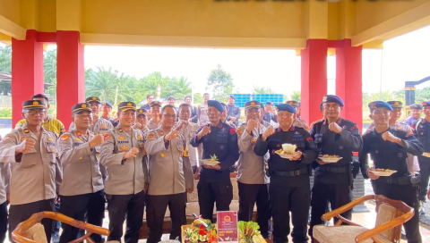 HUT Brimob Ke-78 Polres Kaur Silaturahmi Ke Kompi Brimob Subden 3B Pelopor Kaur