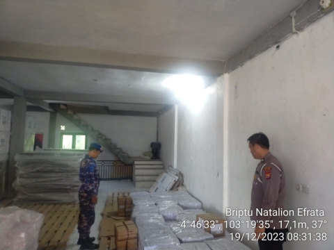Personel Piket Satgas Preventif Operasi OMB Polres Kaur, Patroli jaga di Gudang Logistik KPUD