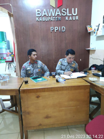 Berikan Rasa Aman di Kantor Bawaslu, Personel OMB Polres Kaur Gelar Patroli 