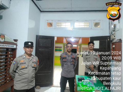 Tingkatkan Kewaspadaan dan Peduli Lingkungan Kantor KPUD, Polres Kaur Gelar Patroli 
