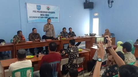 Kapolsek Hadiri Undangan Pra Pelaksanaan Kegiatan Di Desa Urai Tahun Anggaran 2024