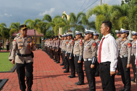 Jelang Pengamanan Hari Raya, Polres Mukomuko Melaksanakan Apel Gelar Pasukan Ops Ketupat Nala Tahun 2024 