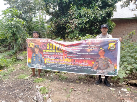 Polsek Kaur Utara Sosialisasikan Laranagan Pembakaran Hutan Sembaranagn kepada Warga 