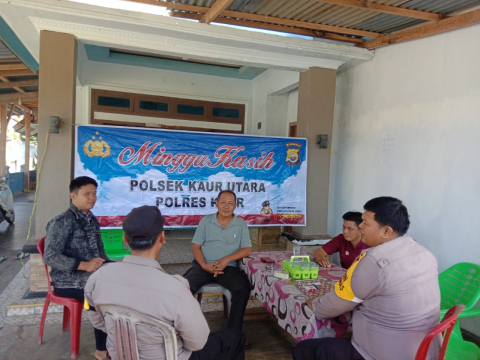 Minggu Kasih Polsek Kaur Utara Dengarkan Keluhan Warga di Kelurahan Simpang Tiga