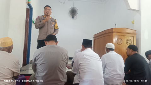 Kapolres Kaur Gelar Safari Shalat Jumat Di Masjid Al-Manar