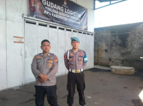 Siap Ciptakan Situasi Kamtibnas Jelang Pilkada di Kabupaten Kepahiang Aman dan Kondusif, Polres Kepahiang Perketat Pengamanan Kantor Penyelengaraan Pemilu