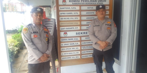 Pasca Pelaksanaan Pilkada Polres Bengkulu Utara Perketat Kantor Pelaksana Pemilu Antisipasi Gangguan Kamtibmas