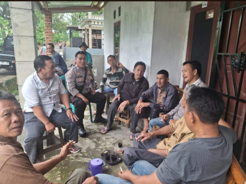 Cooling System Pasca Pilkada, Polsek Sindang Kelingi Polres Rejang Lebong Sambang Warga