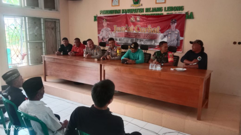 Jumat Curhat Polsek Bermani Ulu: Membangun Keamanan dan Kedekatan dengan Masyarakat