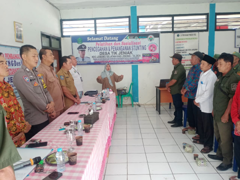 Bhabinkamtibmas Polsek Lebong Selatan Hadiri Musrenbangdes di Desa Tik Jenia