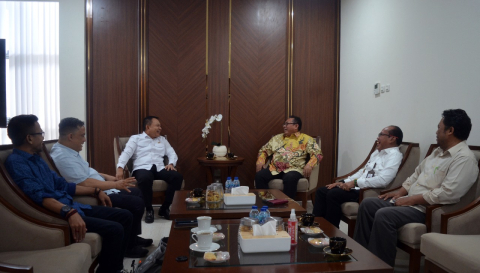 Jenderal TNI (Purn) Dudung Abdurachman Minta SMSI Terus Bergerak dan Solid