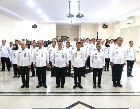 Komitmen Berdidikasi Penuh, Kanwil Kemenkum Bengkulu Raih Penghargan P2HAM