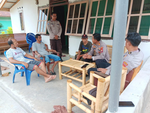 Sat Binmas Polres Bengkulu Selatan Laksanakan Sambang DDS dan Silaturahmi dengan Warga di Kelurahan Belakang Gedung