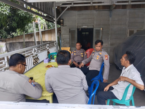 Sat Binmas Polres Bengkulu Selatan Laksanakan Sambang Kamtibmas di Desa Serang Bulan