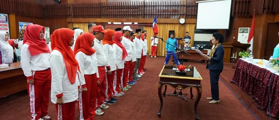 Ketua Umum Pusat Yayasan Jantung Indonesia (YJI) Syahlina Zuhal melantik Asmeri Yosita menjadi ketua YJI Cabang Utama Bengkulu periode 2018-2023