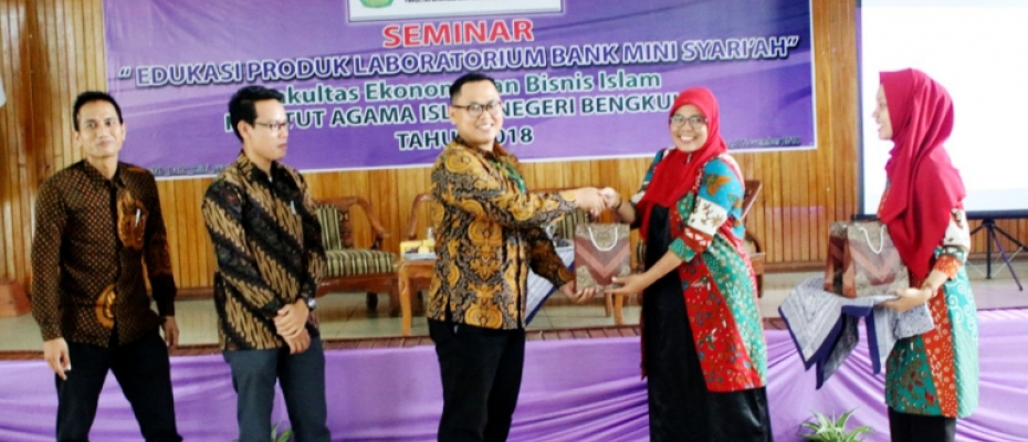 FEBI Adakan Edukasi Produk Bank Mini Syariah
