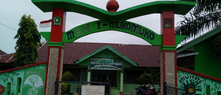 MAN 1 Mukomuko