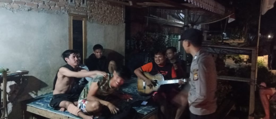 Patroli KRYD, Polsek Muara Sahung Pantau Situasi Seputaran Wilayah Hukum 