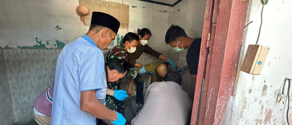 Polisi Olah  TKP Penemuan Warga Meninggal Dunia