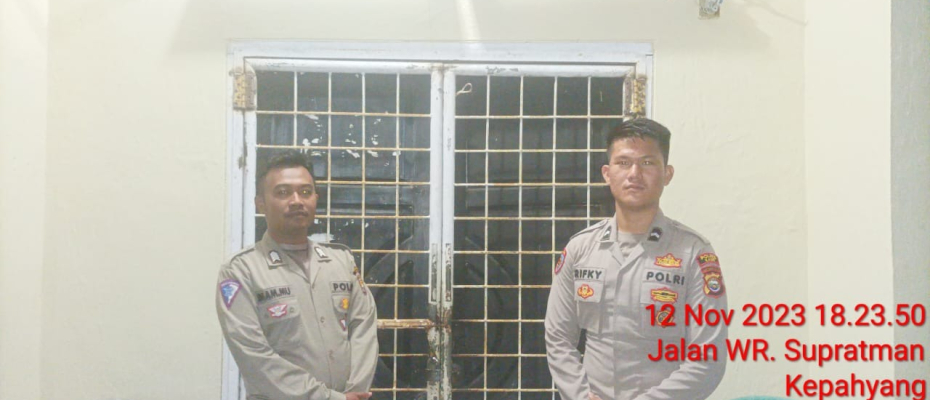 Polres Kaur Lakukan Pengamanan di Kantor KPUD 