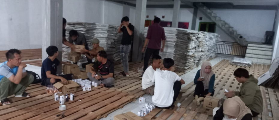 Polres Kaur Monitoring Kegiatan Pengecekan dan Penyortiran Tinta Pemilu 2024