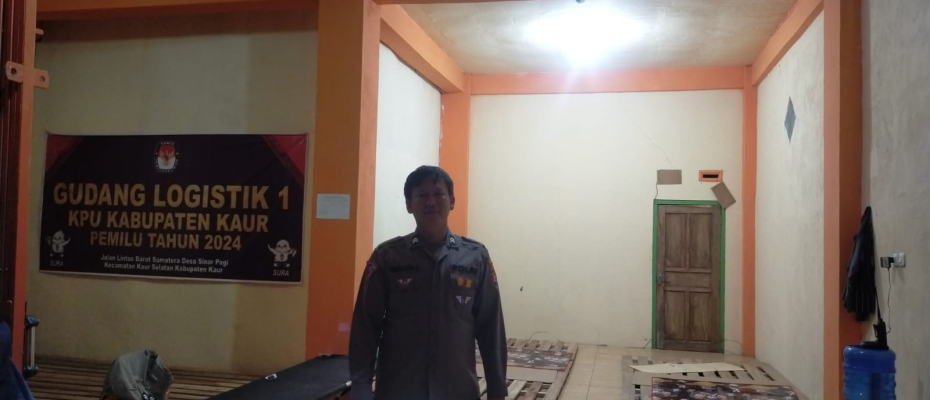 Polres Kaur Laksanakan Kegiatan Piket Anggota Satgas Preventif Operasi OMB di Gudang Logistik 1 KPU Kaur