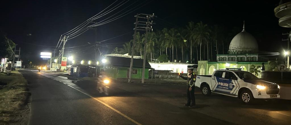 Sat Lantas Polres Kaur Patroli Blue Light, Monitor Arus Lalin 