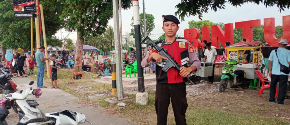 Sambangi Tempat Keramaian, Sat Samapta Polres Kaur Patroli Presisi