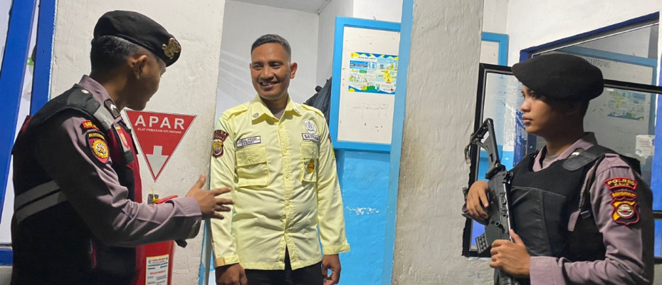 Cek Objek Vital, Sat Samapta Polres Kaur Sampaikan Imbauan kepada Petugas Jaga
