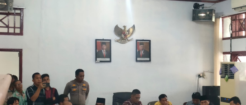 Polres Kaur Gelar Pengamanan Rapat Dengar Pendapat DPRD Kabupaten Kaur Bersama PTDSJ dan PPSS
