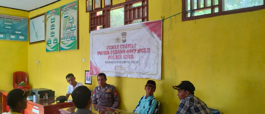 Tingkatkan Pelayanan Terhadap Masyarakat Serta Mendengar Keluh Kesah Masyarakat, Polsek Padang Guci Hulu Gelar Jumat Curhat