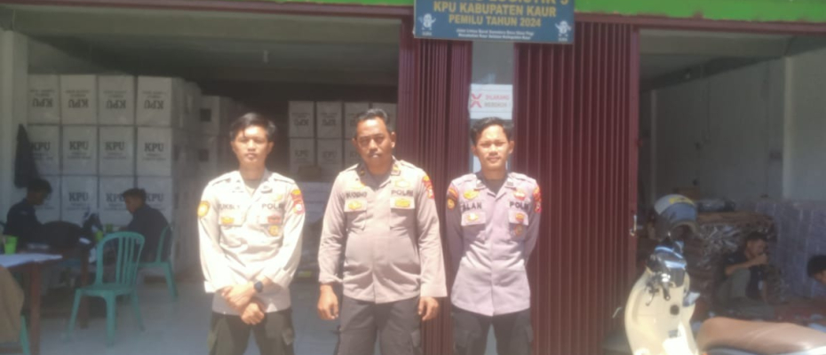 Pastikan Sitkamtibmas Aman, Polres Kaur Patroli Dialogis Cek Kantor Penyelenggara Pemilu