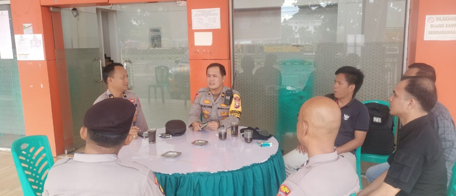 Pastikan Berjalan Aman dan Kondusif, Polres Kaur Cek dan Kontrol Kegiatan Pleno di PPK Kaur Selatan 