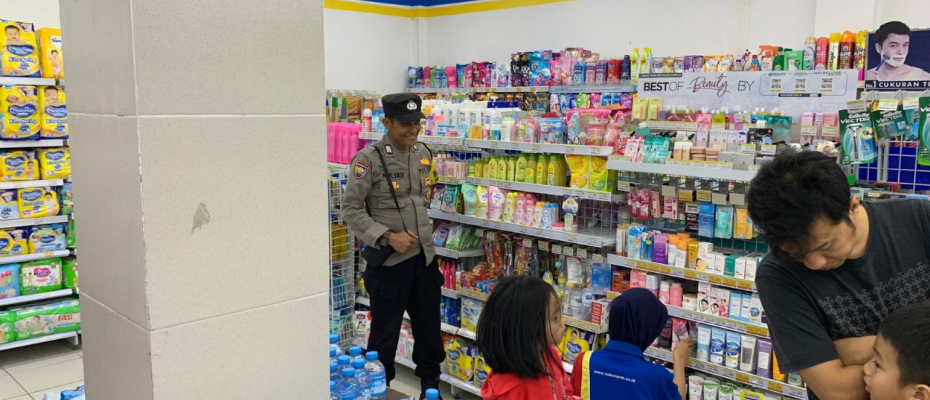 Polsek Kaur Selatan Patroli KRYD Dalam Rangka Pengawasan  Kamtibmas dan 3C Antisipasi Aksi Premanisme