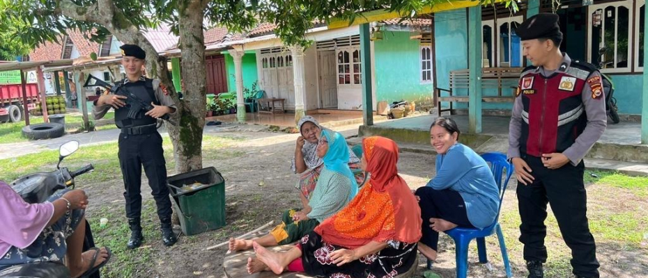 Patroli, Personel Sat Samapta Polres Kaur Cegah Aksi Kriminal Melalui Sambang Warga 