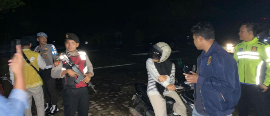 Rutin Patroli, Sat Sampta Polres Kaur Cegah AKsi Kriminal 