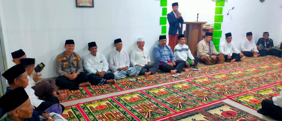 Hadiri Safari Ramadhan di Masjid Al Fatah, Kapolsek Ketahun Sampaikan Imbauan Kamtibmas