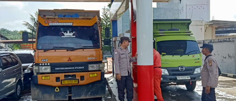 Polres Mukomuko Cek SPBU Jelang Arus Mudik Lebaran 