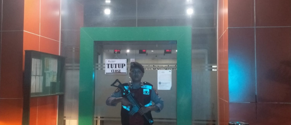 Patroli Presisi Personel Sat Samapta Polres Kaur Keliling di Seputaran Wilkum 