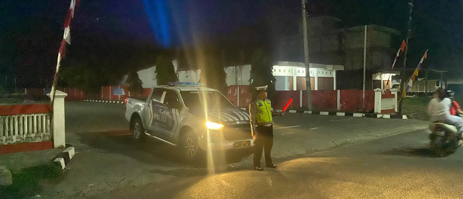 Patroli Blue Light Sat Lantas Polres Kaur Jaga Keamanan dan Kelancaran Lalin