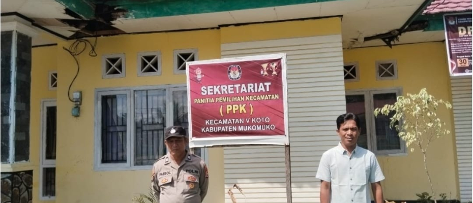Polsek V Koto Lakukan Patroli di Kantor PPK dan Panwaslu untuk Ciptakan Situasi Kondusif