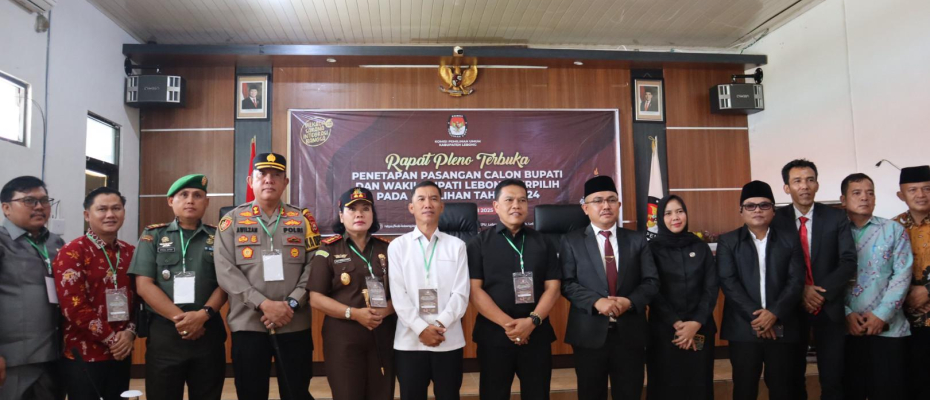 Kapolres Lebong Hadiri Rapat Pleno Terbuka Penetapan Pasangan Calon Bupati dan Wakil Bupati Lebong Terpilih