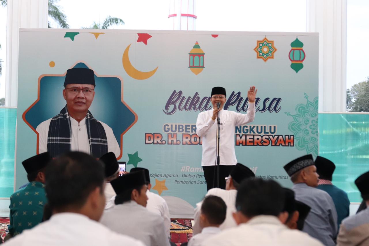 Jadikan Rumdin Rumah Rakyat, Rohidin Ajak Warga Buka Puasa Bersama