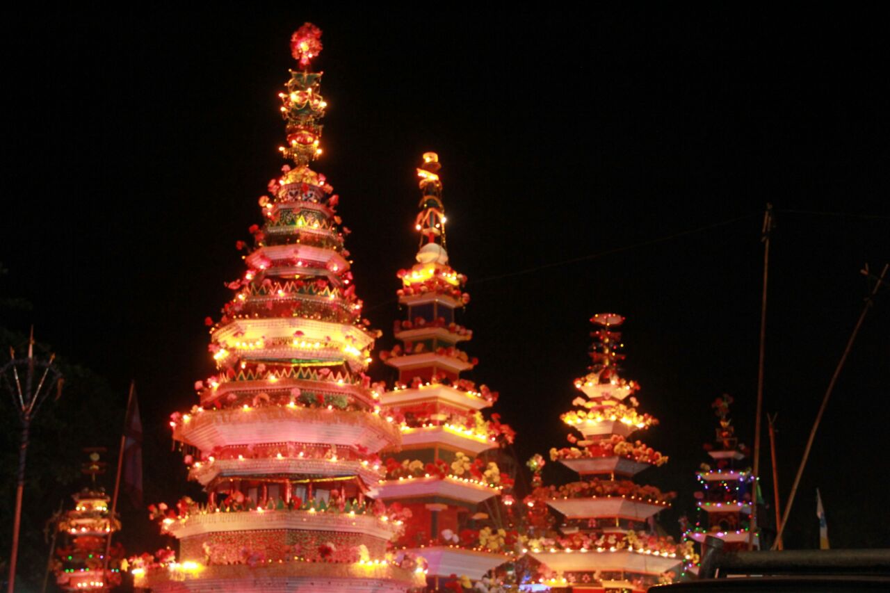 Tabut besanding pada malam puncak Festival Tabut 2017.