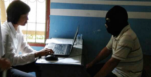 Pelaku saat dimintai keterangan lebih lanjut di Polres Bengkulu